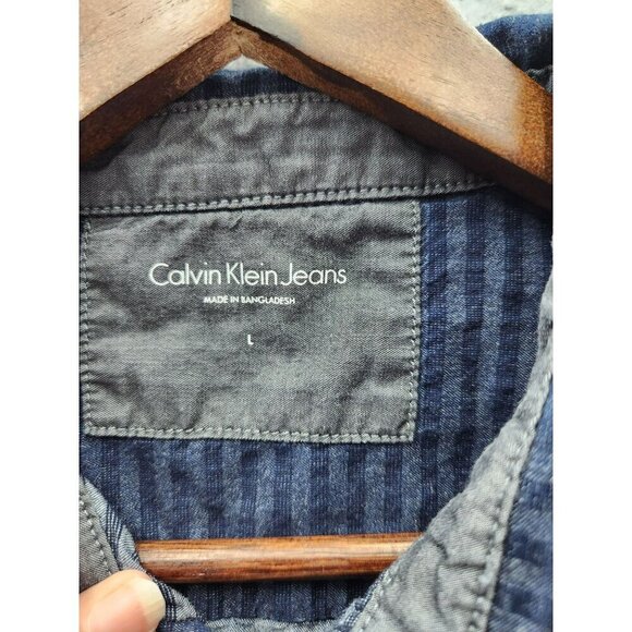 Calvin Klein Jeans Mens Blue Striped Short Sleeve Button-Down Shirt Size L - Picture 3 of 6